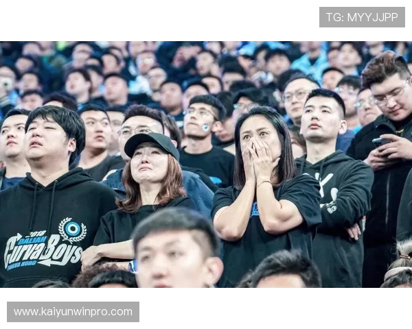 NBA季后赛激战升级巨星对决引爆球迷热情各队争冠形势愈发扑朔迷离